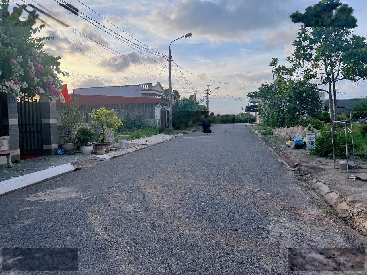 - lô nhỏ xinh tại phường tân thành - dương kinh, hải phòng. - diện tích: 74.9m2 - ngang 4.6m x 16