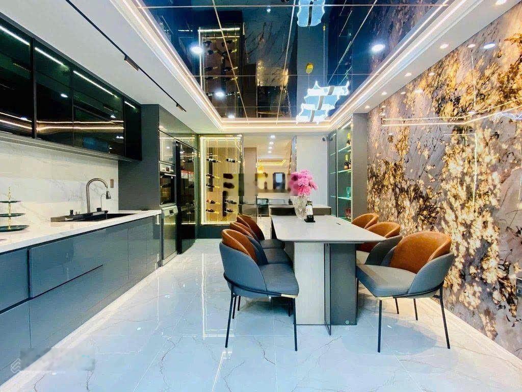 Bán nhà mặt phố Lê Văn Thọ, 16,5 tỷ, 80m2, chính chủ giá siêu hời, Gò Vấp, HCM