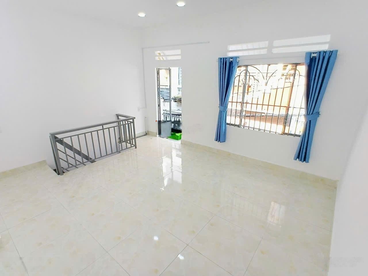 Bán nhà riêng Phạm Văn Chiêu phường 14 Gò Vấp: DTSD: 40m2.