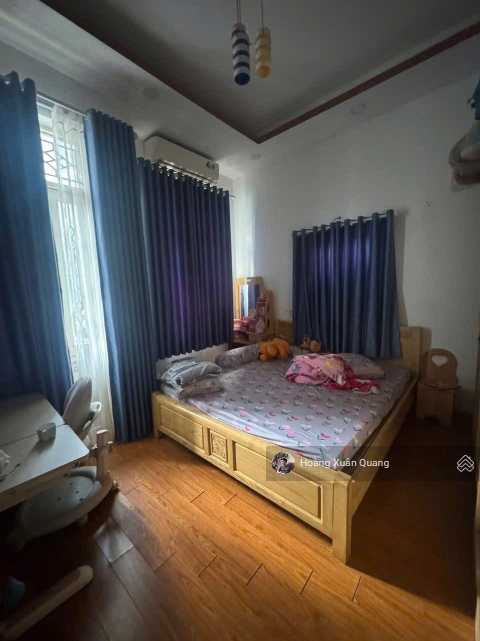 Giảm ~300tr, Nhà 2 Lầu Đường TCH 08, Gần Hiệp Thành City, Xe Hơi Đỗ Cửa