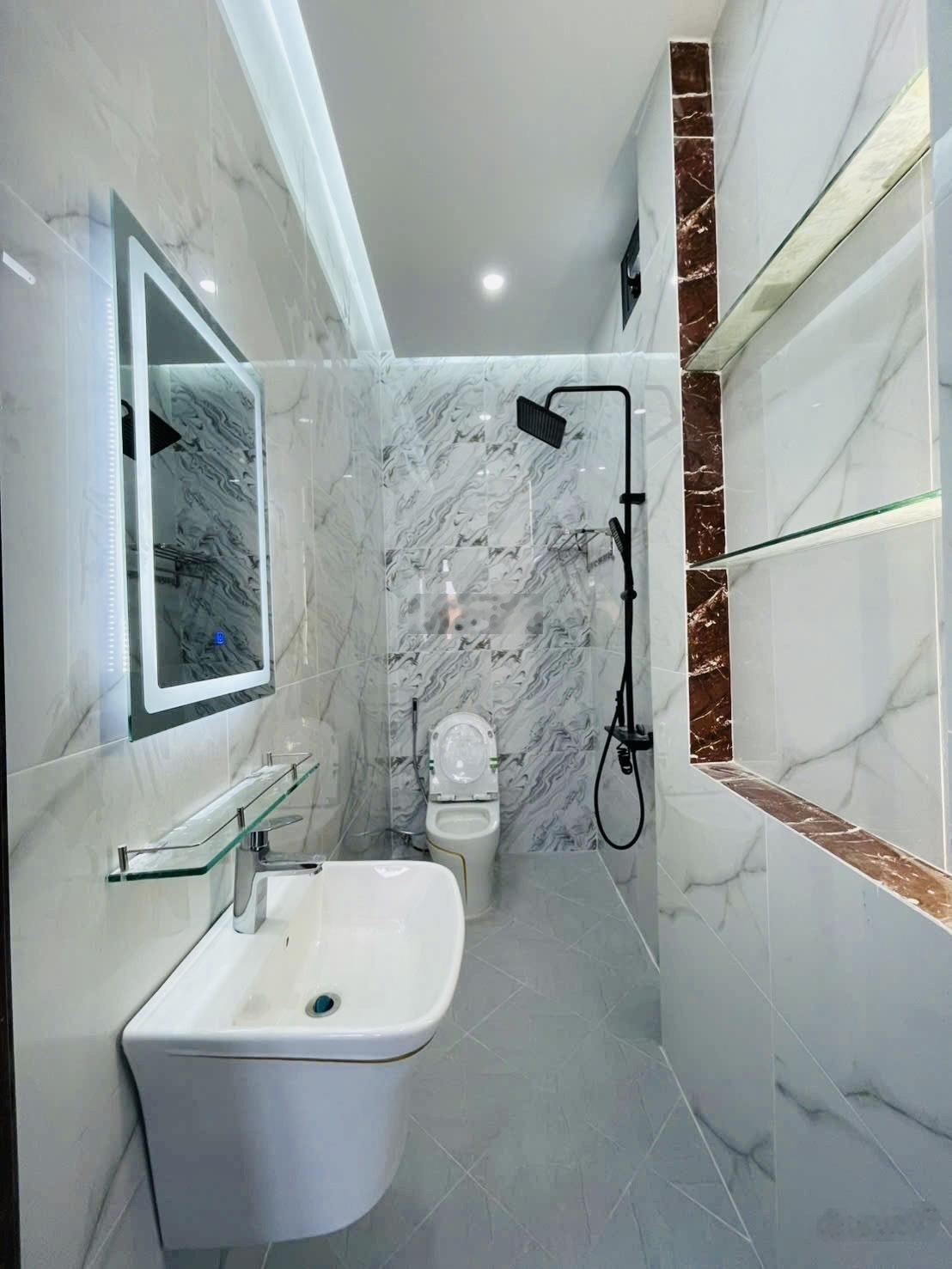 Bán nhà An Dương Vương Quận 8 , HXH , 3 lầu, 80m2 chỉ 7,5 tỷ