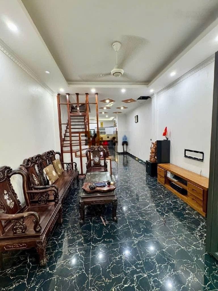 Bán nhà dân xây Đường Thanh Lân, Vĩnh Hưng, Hoàng Mai -41m2 - cách ô tô chỉ 15m - Giá 7,3 tỷ
