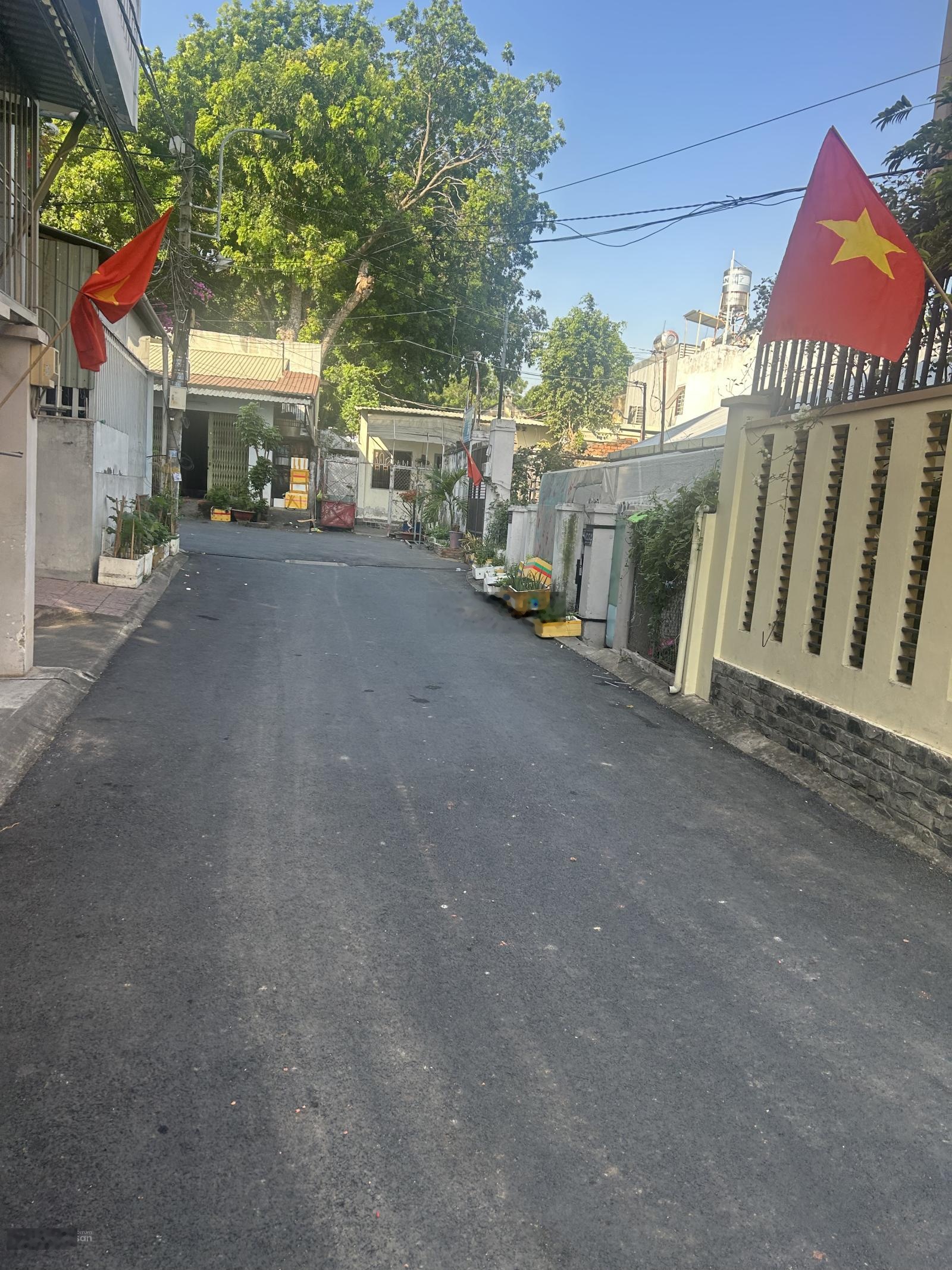 Bán đất 2 mặt tiền đường số 449-455 phường tăng nhơn phú A Quận 9