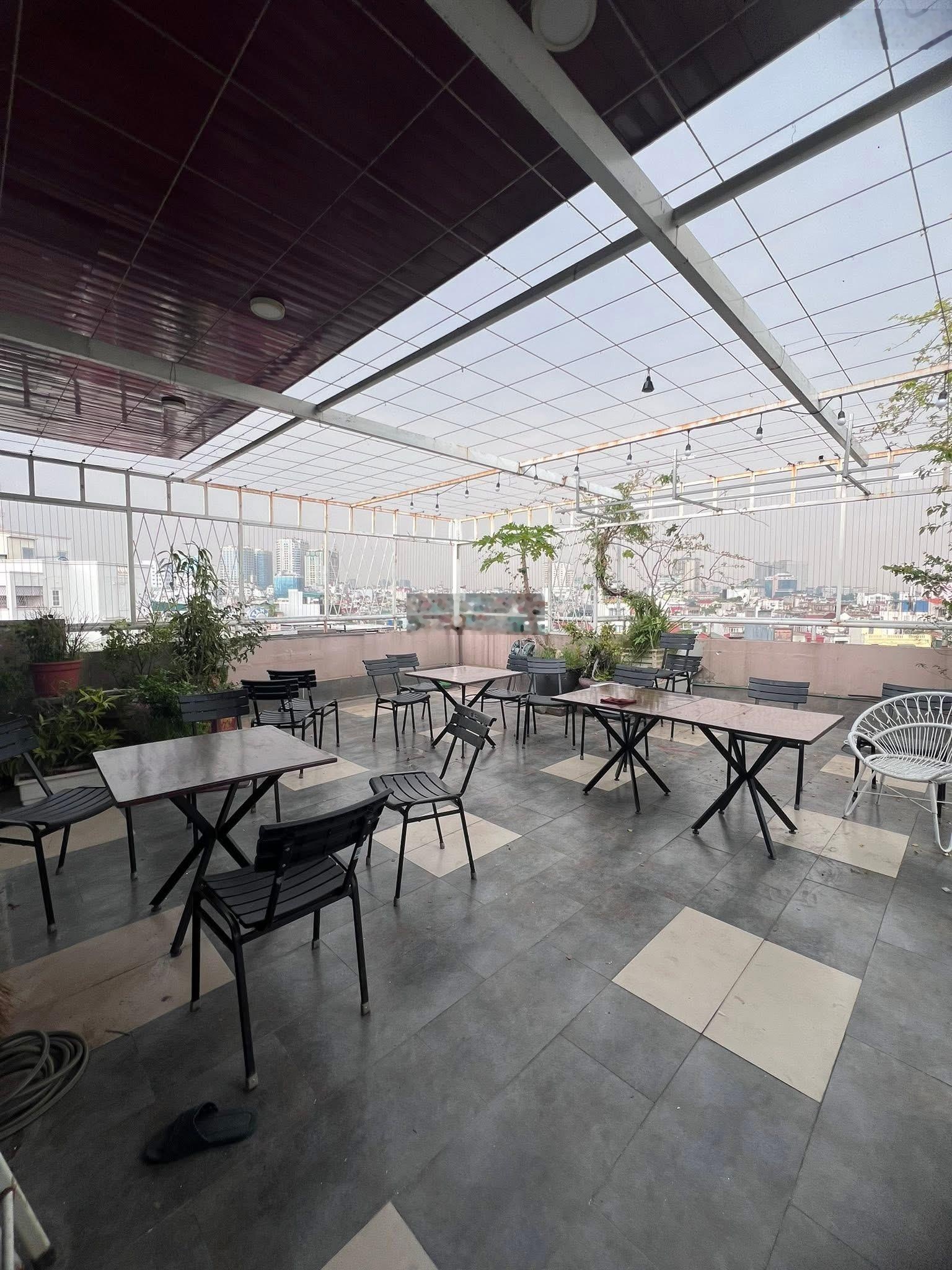 Mình Chính Chủ Cần Cho Thuê Căn Hộ rộng 400m nằm trên tầng cao nhất của toà chung cư