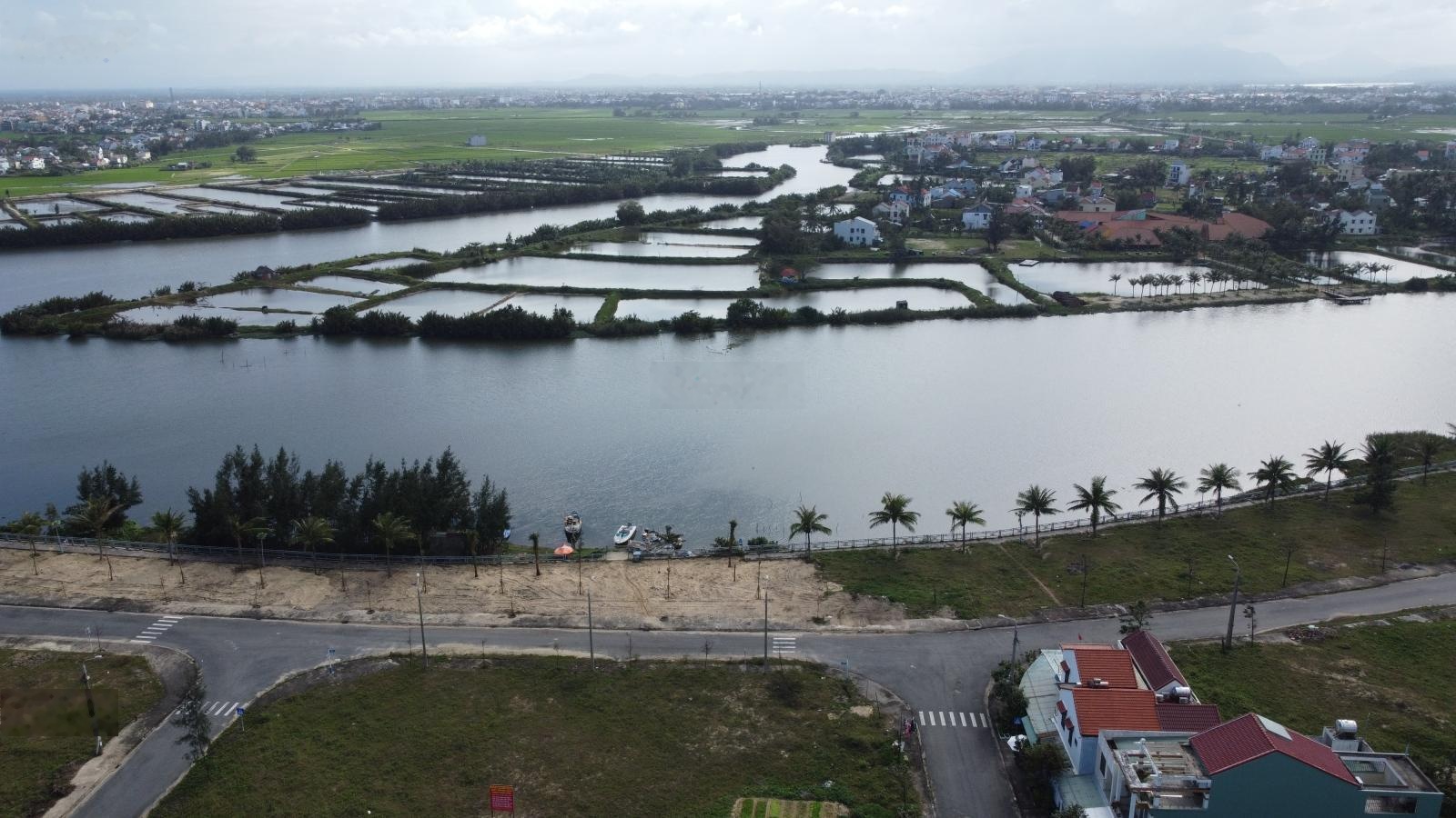 Sập hầm bán lô đất cực đẹp Rẻ Nhất so với giá thị trường khu làng chài Cẩm An