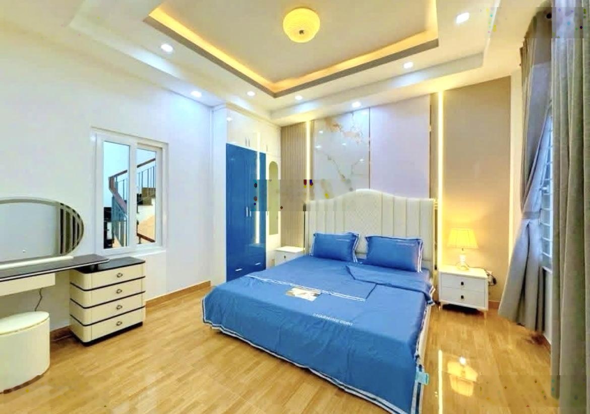 Bán mặt tiền kinh doanh 3 tầng 90m2 (5x18) vuông vức nhỉnh 6 tỷ đường 10m+vỉa hè -nguyễn trãi dĩ an