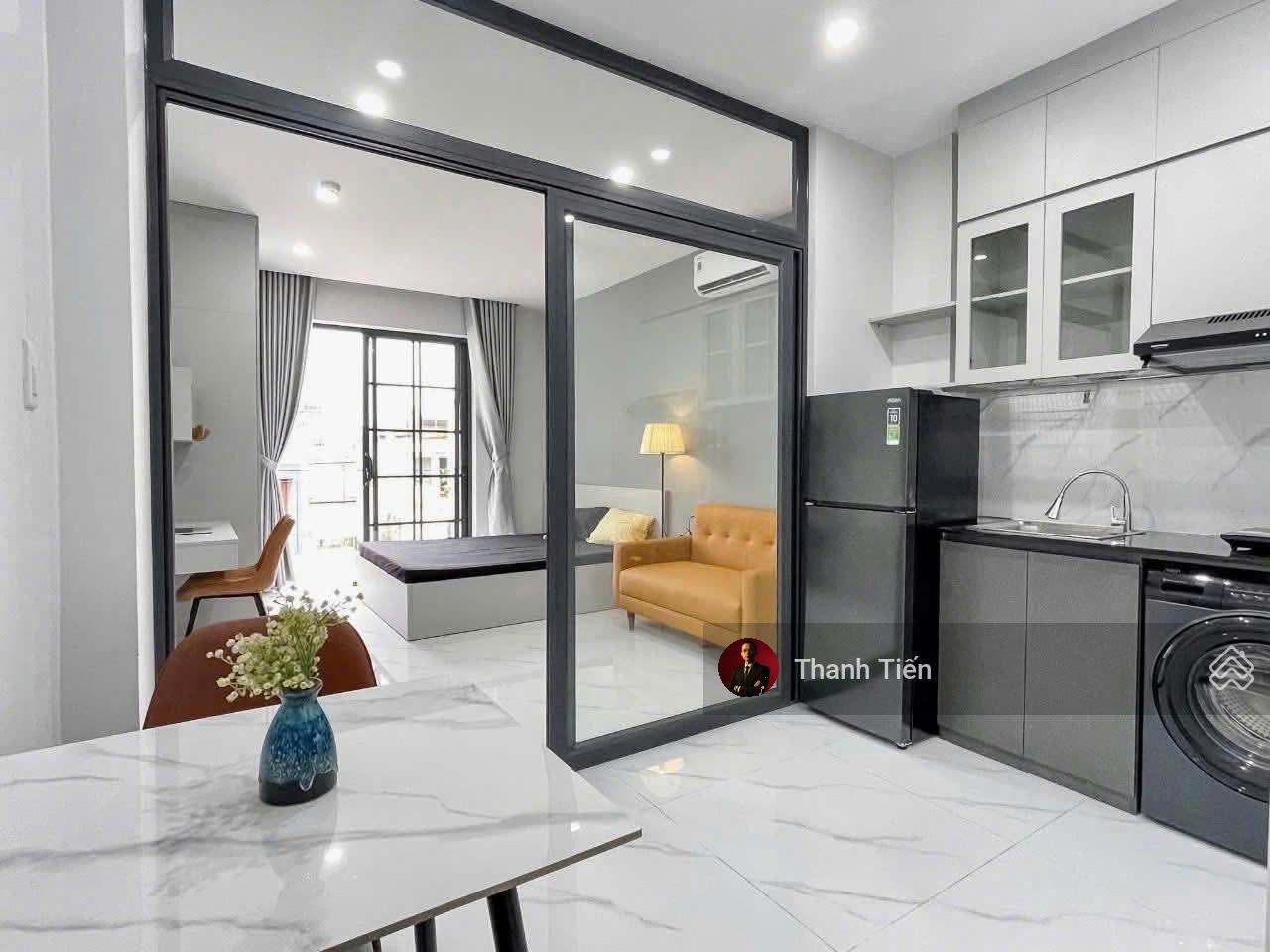 Rẻ 15%. Nhà mặt tiền 6 tầng (7x17m). 11 phòng VIP, HDT 100tr/tháng.phố ngân hàng,khách sạn - 22,5tỷ