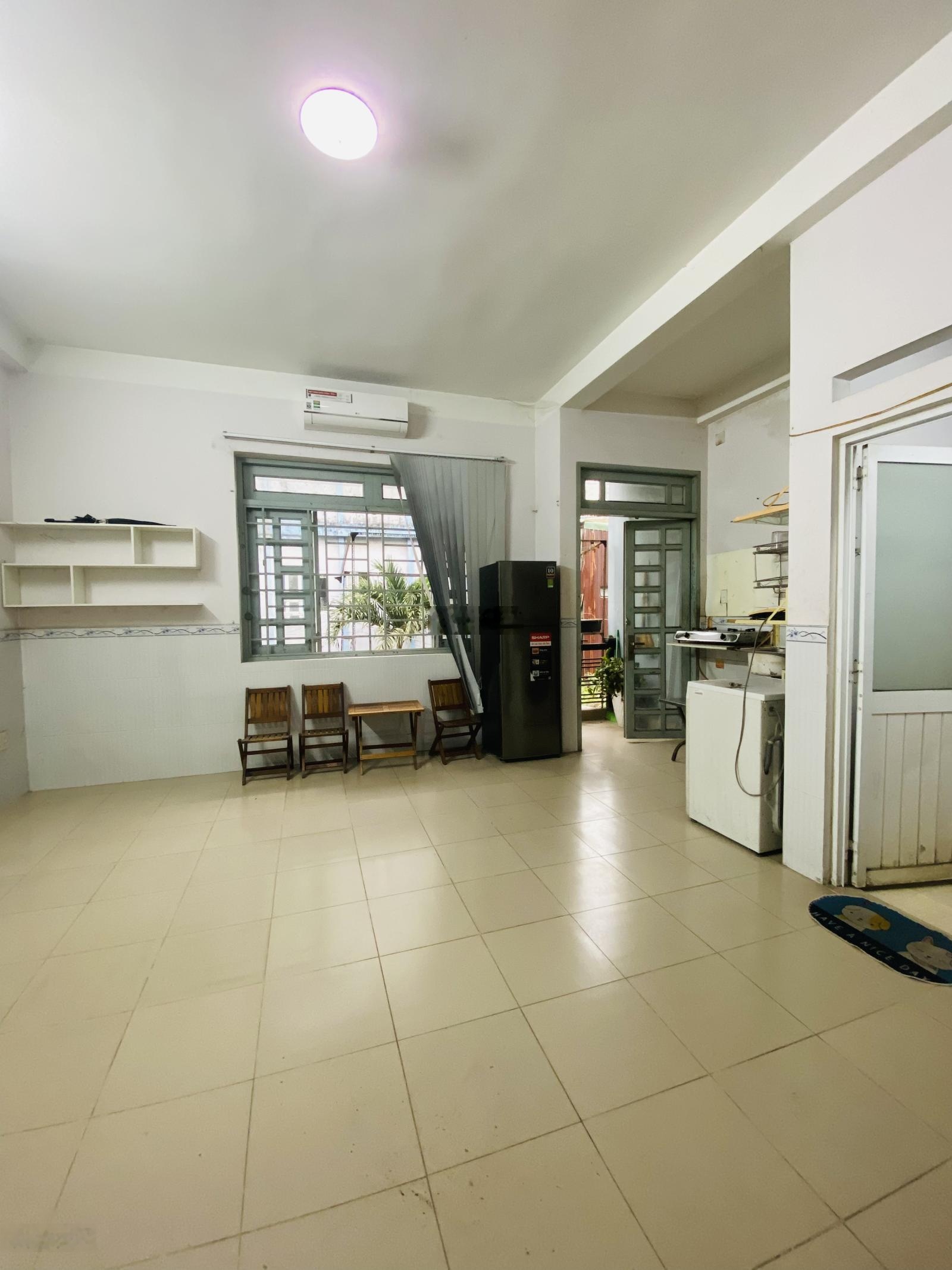 Phòng trọ full nôi thất - máy giặt riêng - gần Aeon Tân Phú