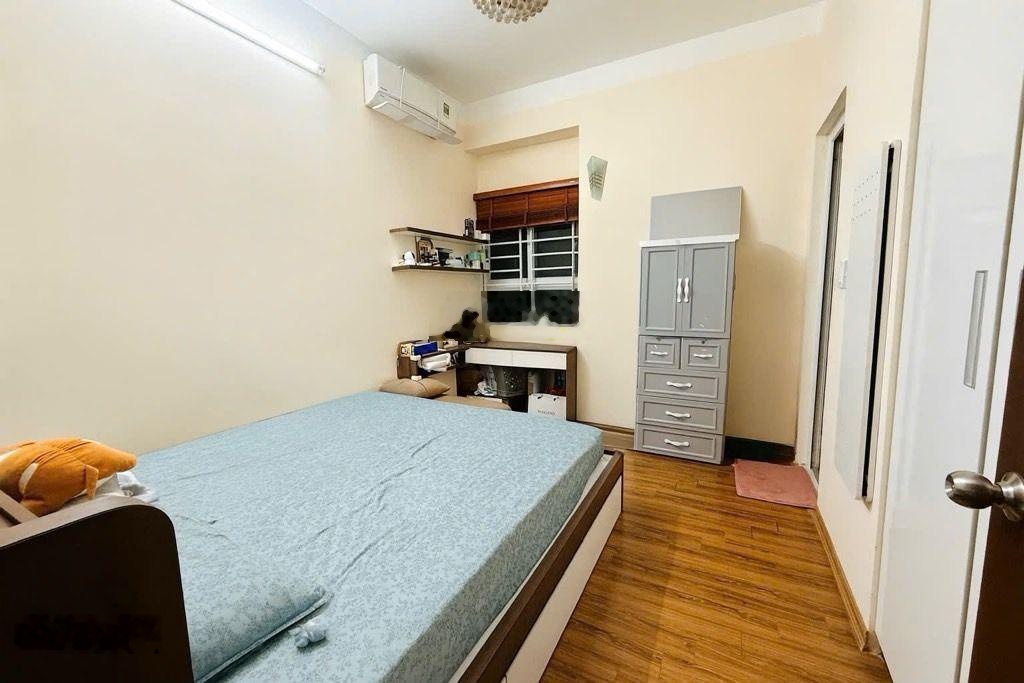 Bán gấp chung cư Tháp Tây HVQP Hoàng Quốc Việt, Nguyễn Văn Huyên,Xuân La 94m 3N 2WC 1 slot Ôtô 8.8T