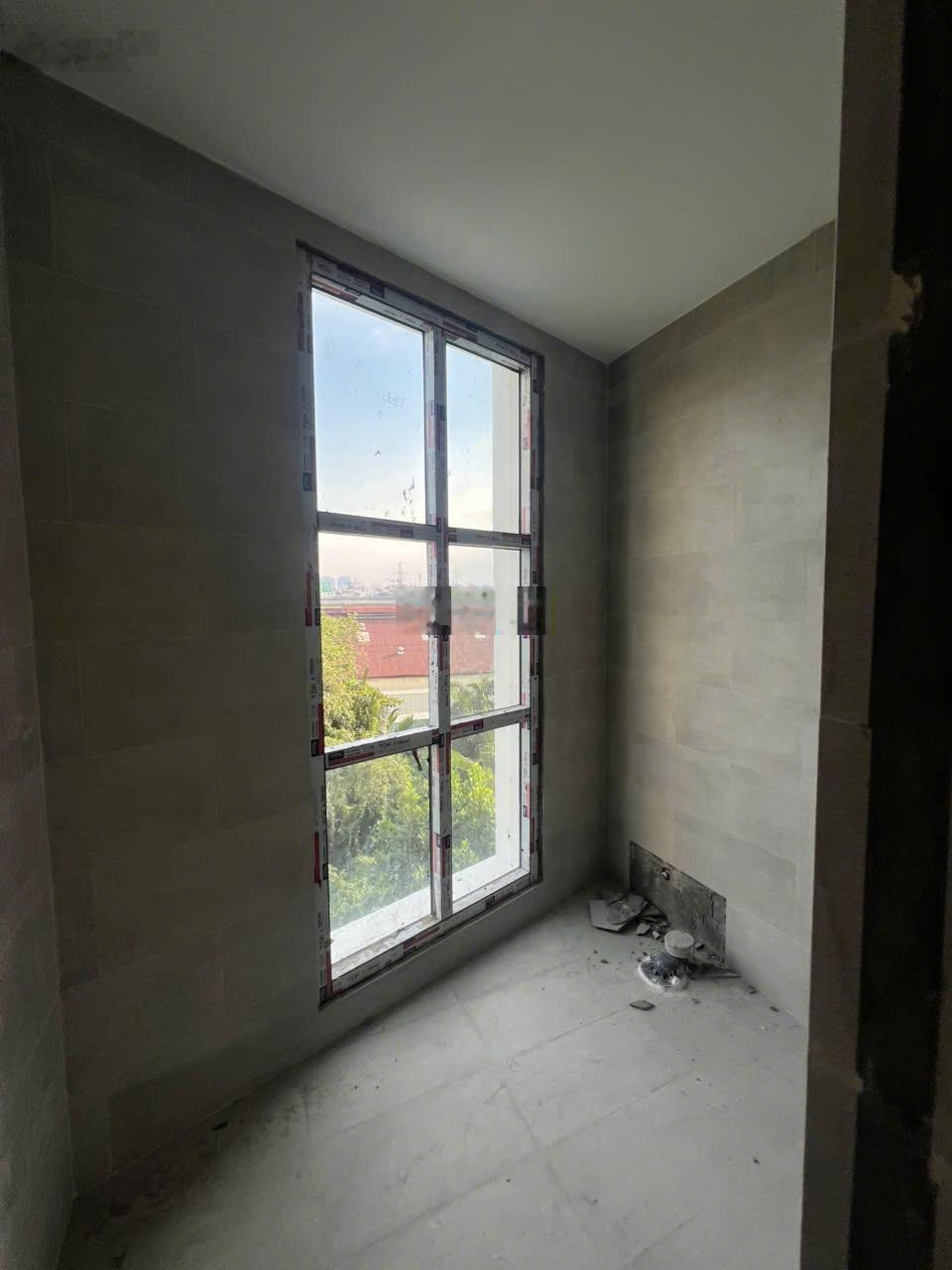 Cho thuê tòa văn phòng Xuân Thủy, 750m2, giá 500tr/tháng, 6 tầng - văn phòng, cty, spa,...