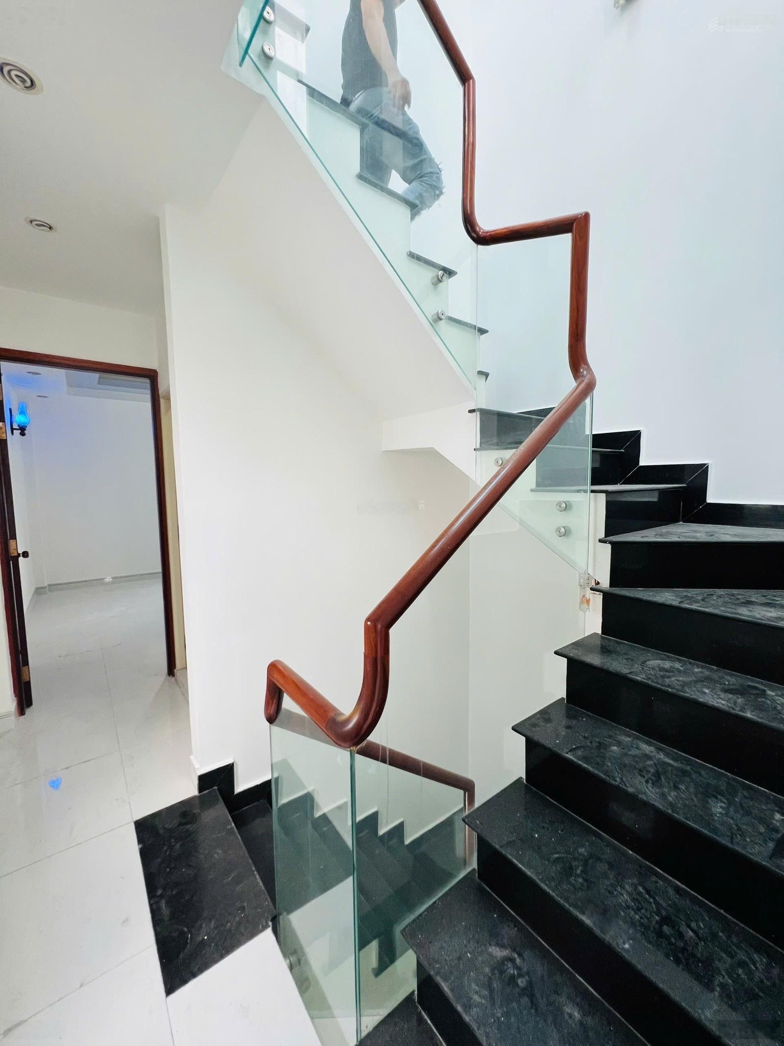 bán nhà hẻm 5m quận 10, đường cách mạng tháng tám, giá 7,7 tỷ