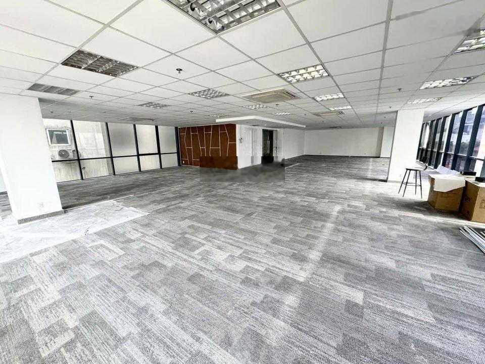 Chính chủ cho thuê văn phòng 135m2, giá siêu hời chỉ 24 triệu tại Cầu Giấy, Hà Nội