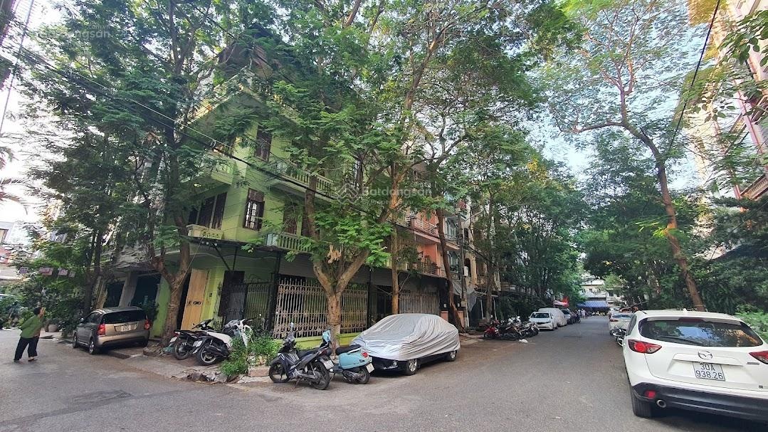 25 tr/tháng! vỉa hè! 3 ô tô tránh! lô góc! gần ngã tư bạch mai trương định 100mx4t, mt8m