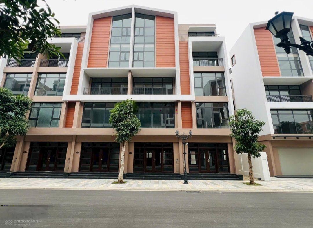 Rẻ quá! VTĐ3, 54m2 giá 7,93 tỷ, mặt tiền 4,5m. LK có mái tại Vịnh Thiên Đường 3, Vin Ocean Park 3