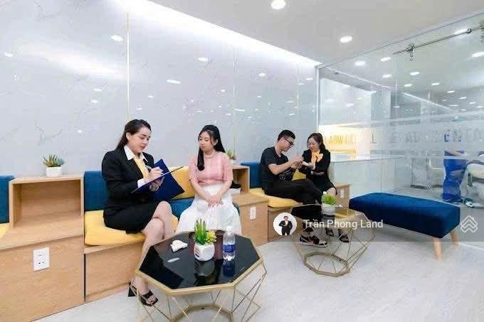 Chính chủ cho thuê nhà mặt tiền 141 Phan Đăng Lưu, P2, Q. Phú Nhuận, 11x16m, trệt 2 lầu, 0908140491