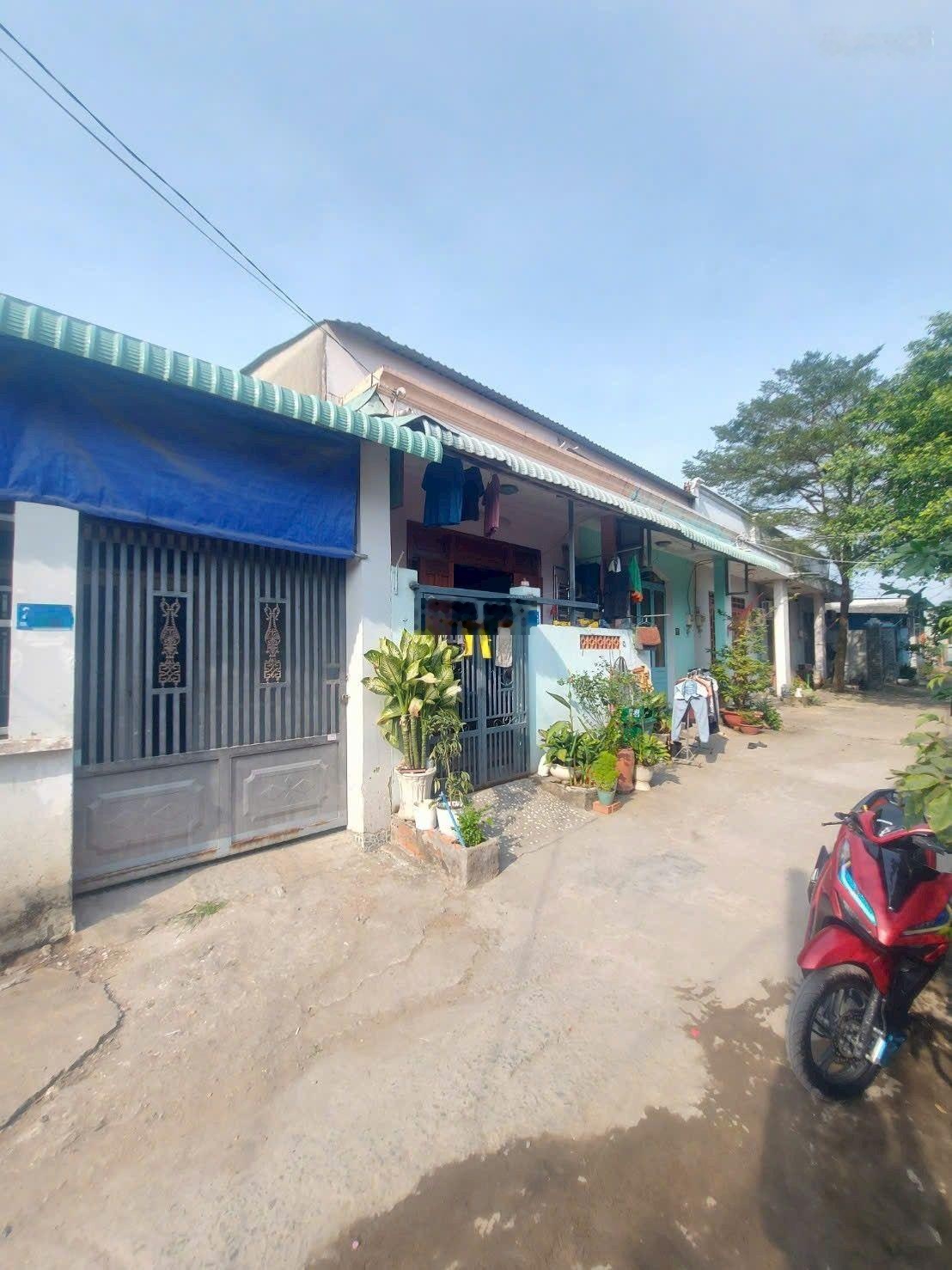 Bán nhà cấp 4, 5x15, HXH đường số 9 Long Trường chỉ 3,65 tỷ