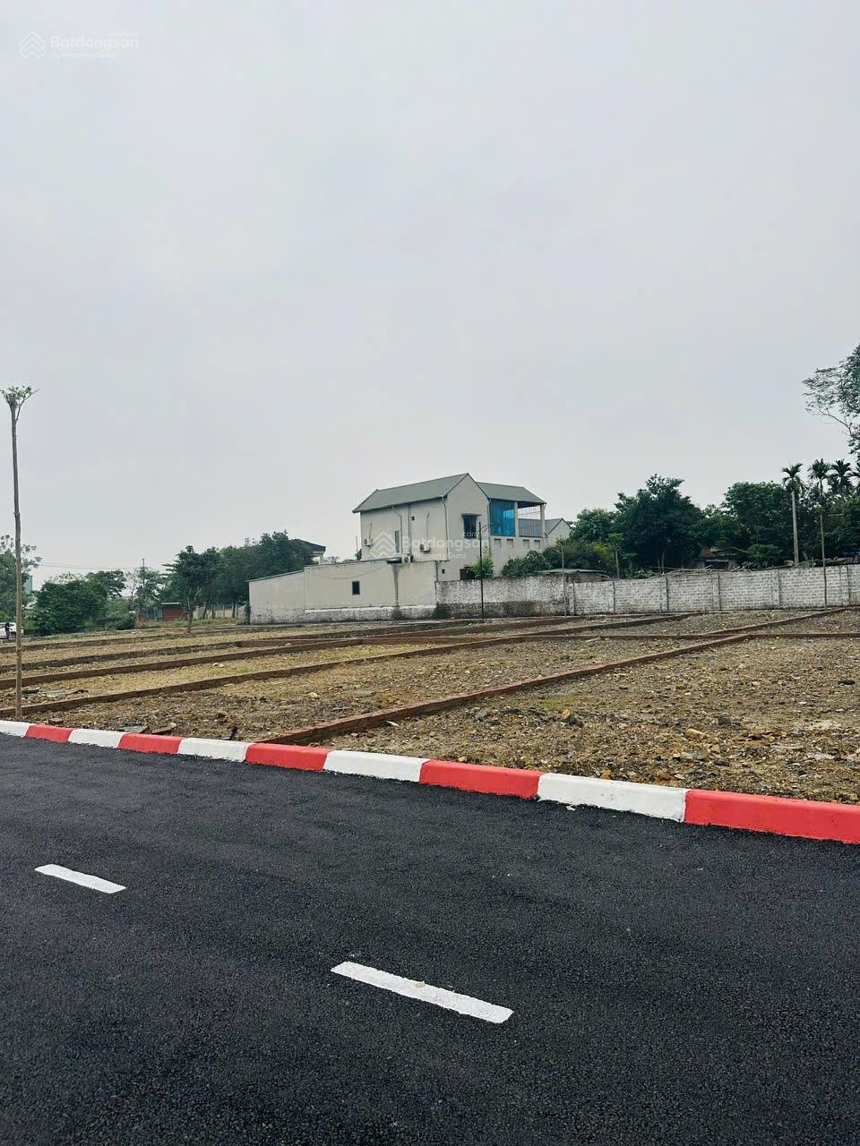 Cần tiền bán nhanh lô góc, chỉ 5.5 tỷ 102m2