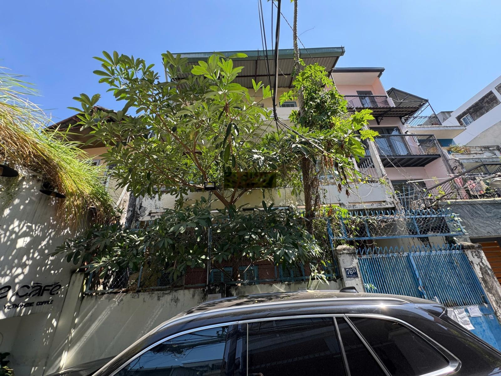 Hẻm xe hơi võ thị sáu quận 1. ngang 7m5 dài 15m . giảm mạnh 4 tỷ cần bán gấp trươc tết