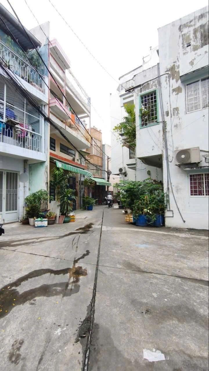 Bán nhà hẻm 4m Trần Quý, Phường 4, Q. 11 giá 5,7 tỷ