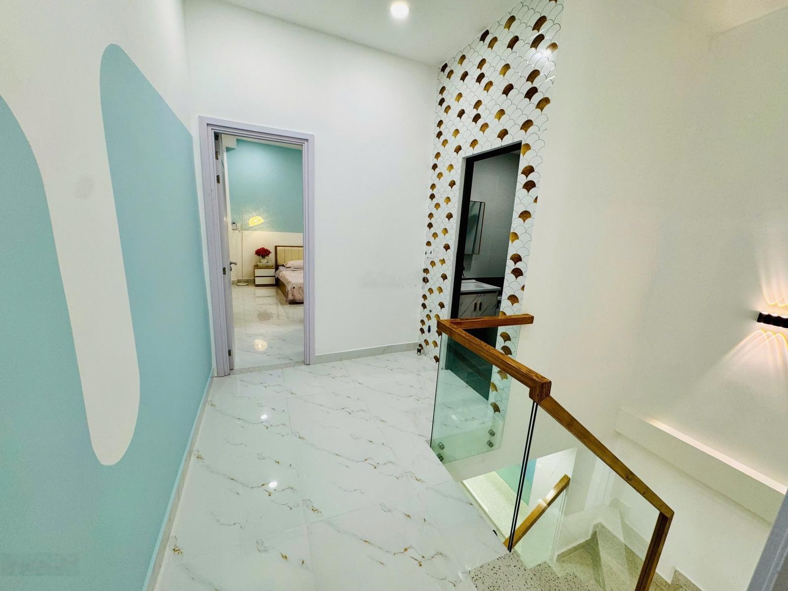 2 mặt tiền HXH, Thích Quảng Đức 55m2 nhà đẹp full nội thất