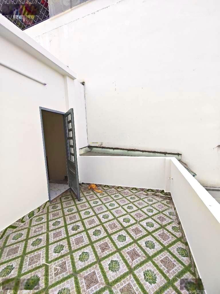 Gần bệnh viện quận 12, hẻm 6m thông, 3 tầng, 5x13, chỉ 6 tỷ