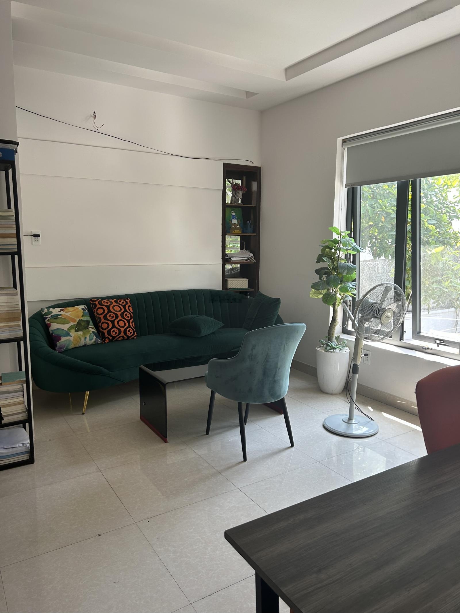 Sở hữu ngay biệt thự sân vườn hồ bơi mặt tiền Phước Bình gần Global City giá tốt trung tâm q9