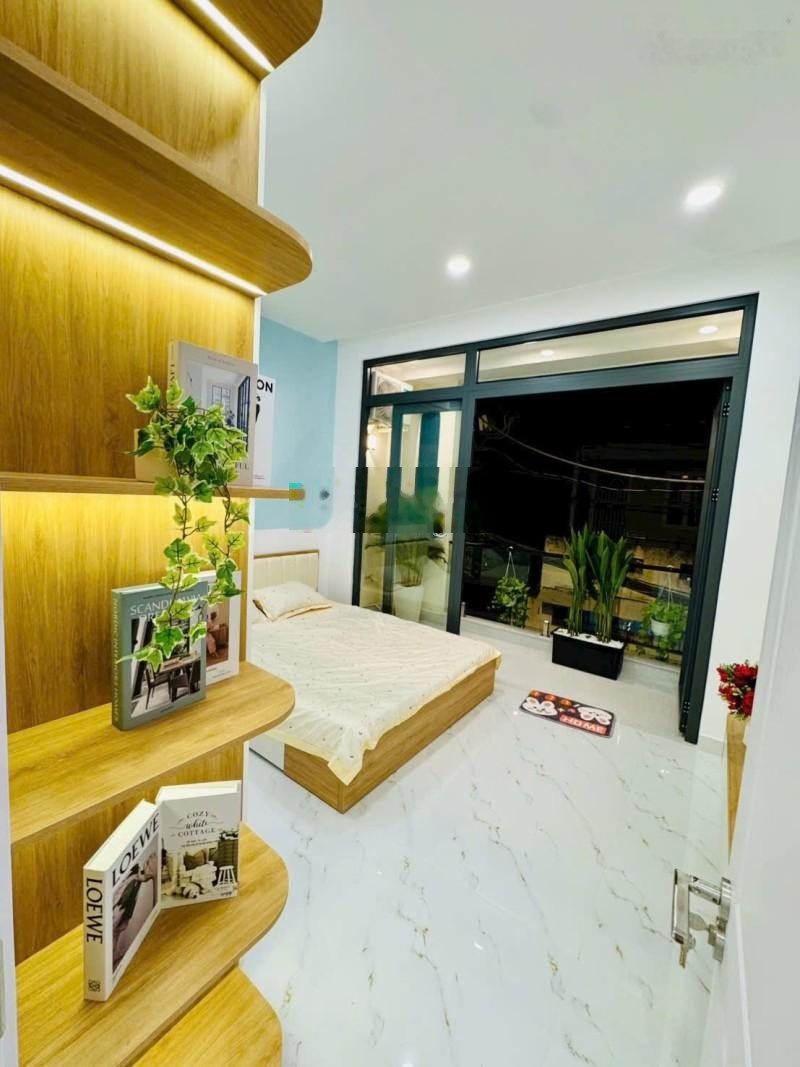 Trung tâm phú nhuận - ô tô thông - 3pn (có ngủ tầng trệt) - nhà mới full nội thất - dt 56m2