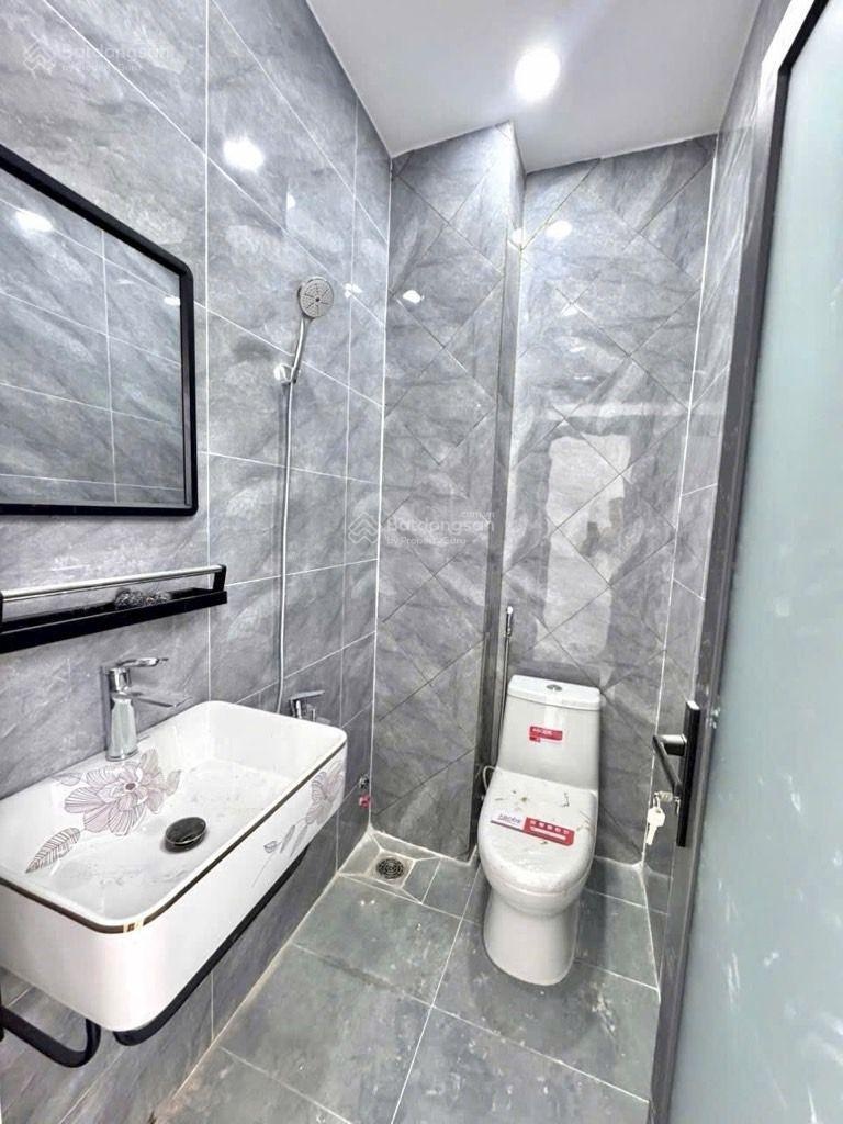 Bán NR 32m2 tại Hương lộ 2, Bình Trị Đông, Bình Tân, 4,75 tỷ