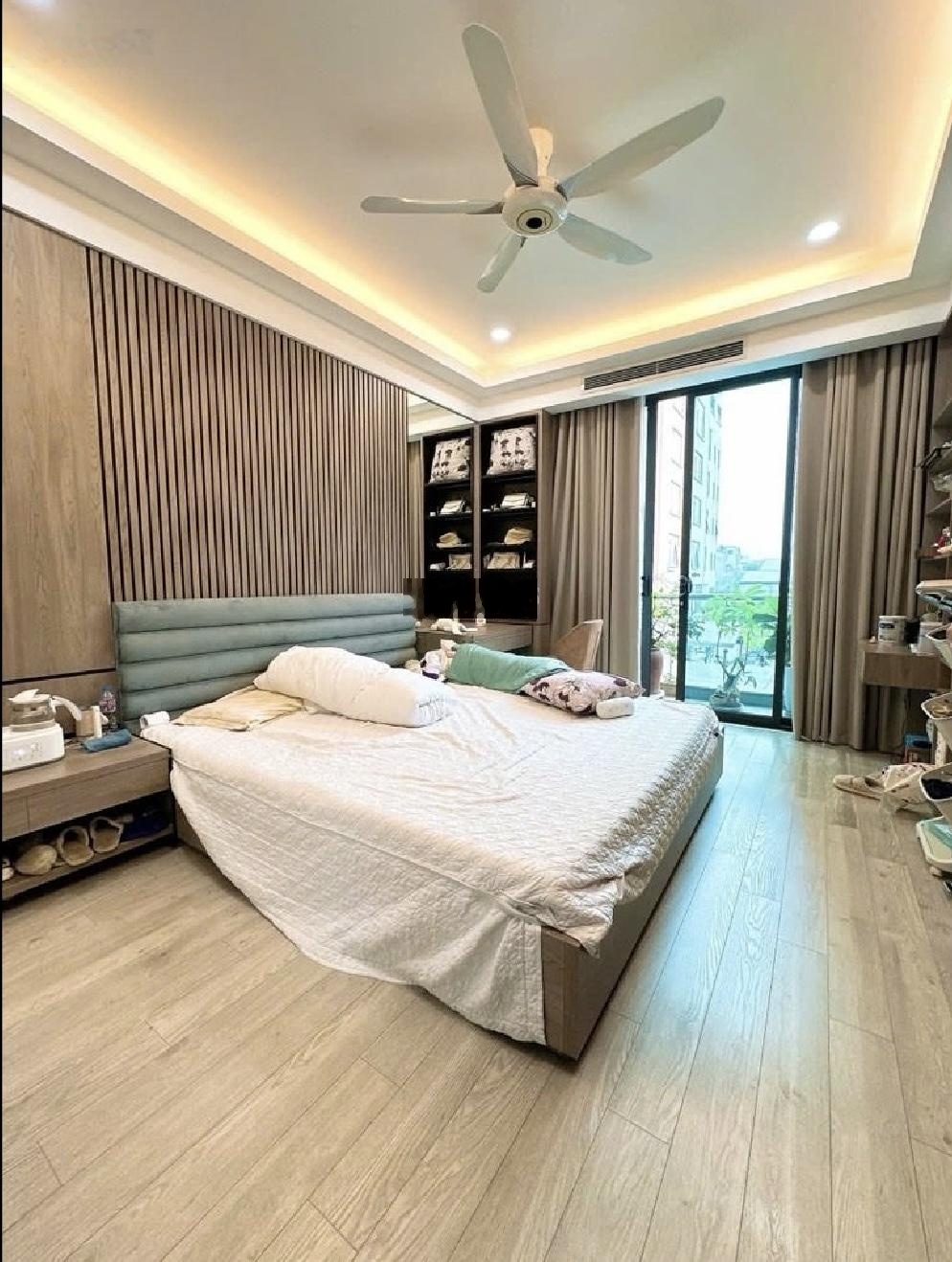 Bán nhà 5 tầng liền kề Văn Khê 61m², chỉ 18.4 tỷ - Nhà đẹp full đồ chủ cần bán gấp