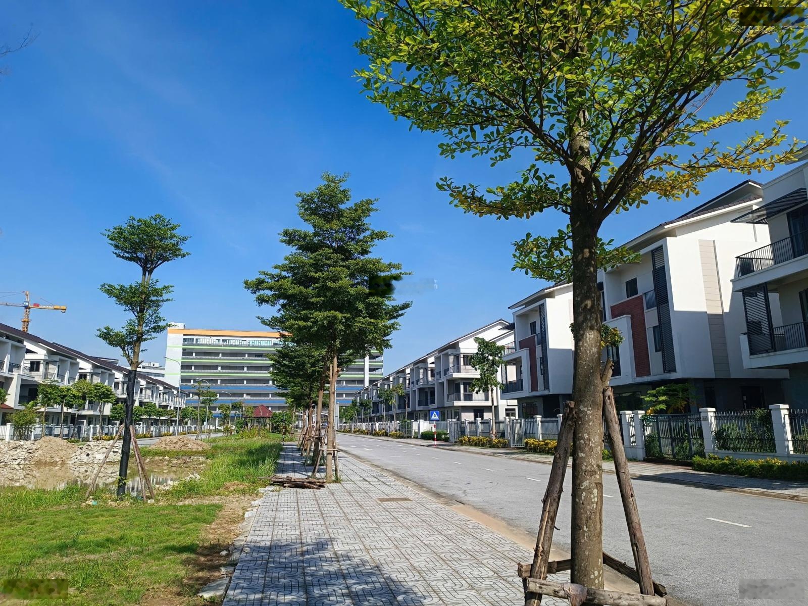 Duy nhất 1 suất ngoại giao - cách Hồ Tây 12km - sổ hồng lâu dài - chiết khấu 4% cho khách vào sớm