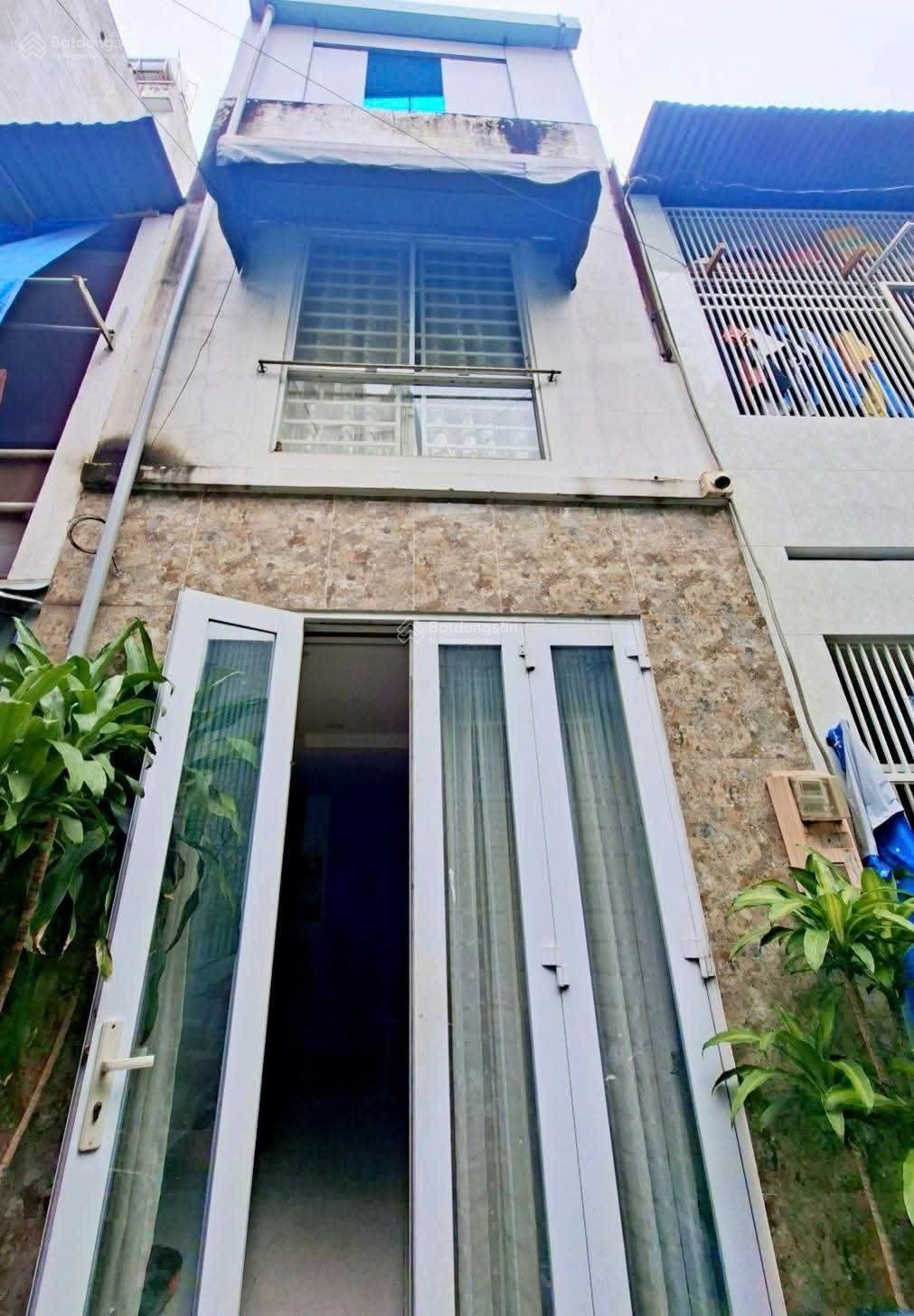 Trung tâm Quận 10 - Tô Hiến Thành, P13 - hẻm xe tải 5m - 3 tầng, 3PN - sổ hồng riêng hoàn công đủ