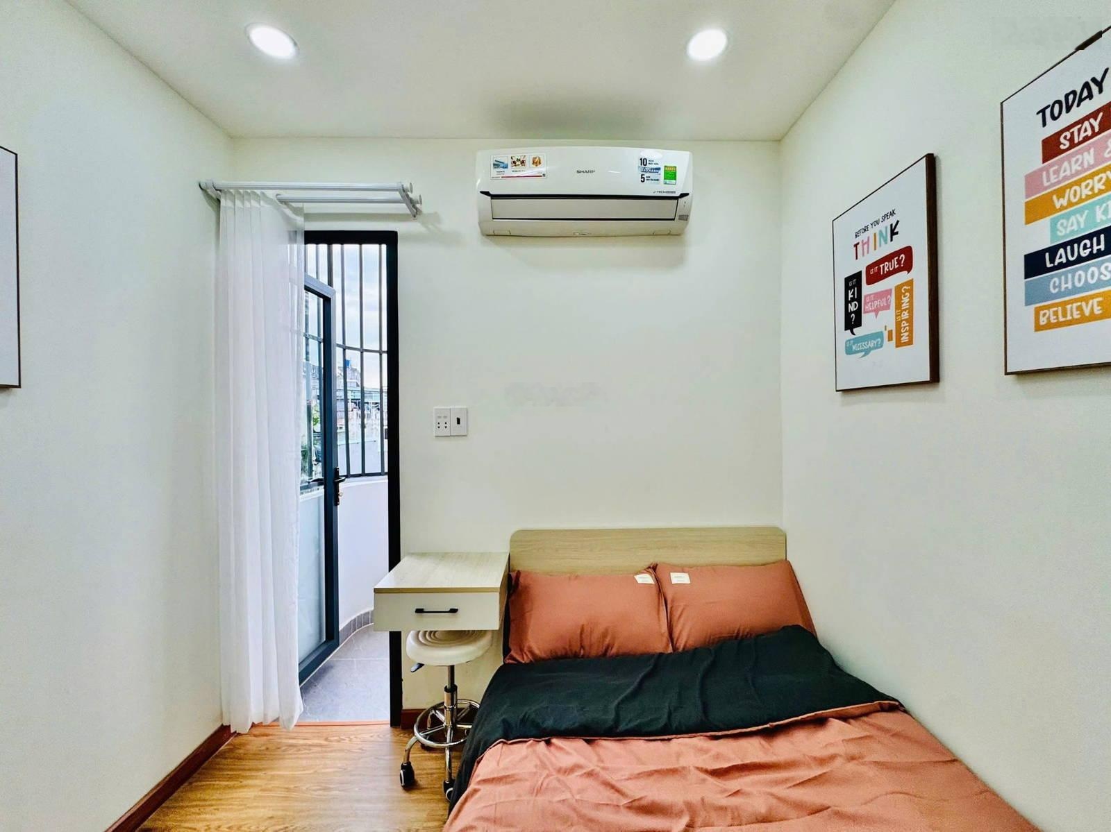 Nhà Đẹp Bước Vào Là Muốn Mua - 4 Tầng - 3 Phòng Ngủ - Vị trí vàng