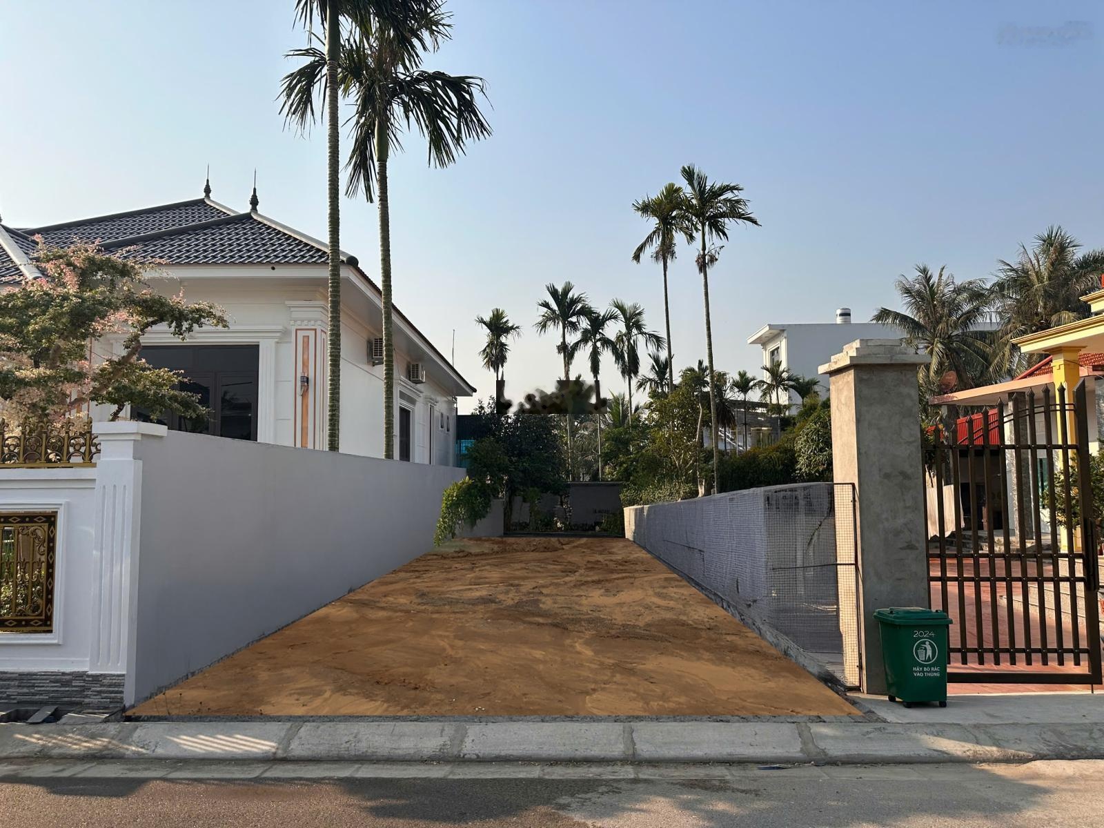 (Siêu phẩm) chính chủ cần bán lô mặt đường nhựa thôn Lão Phú, Xã Tân Phong