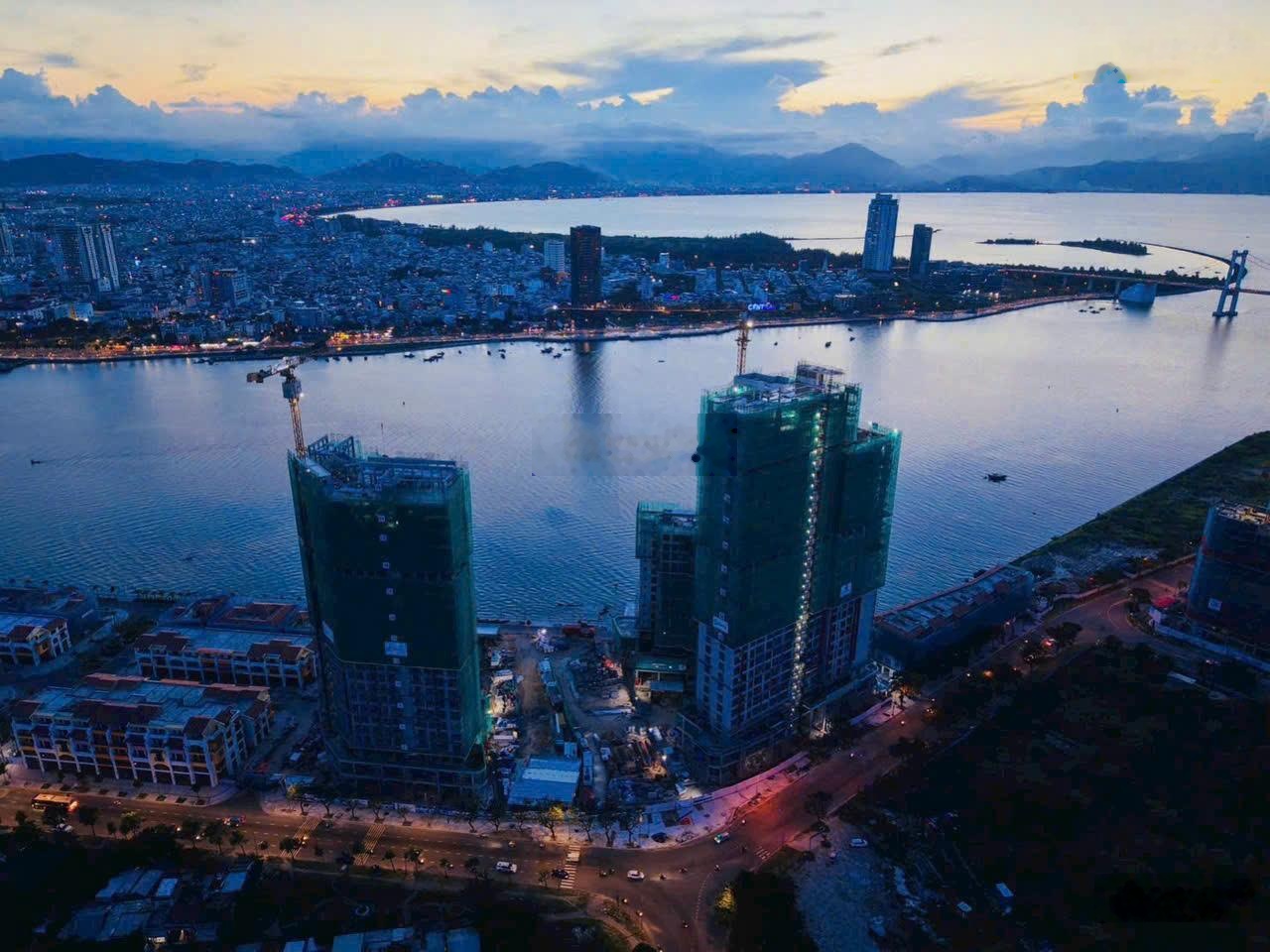 Duy nhất căn Duplex view trực diện sông Hàn, giá gốc CĐT, hỗ trợ vay 70%, sở hữu lâu dài, CK 14%