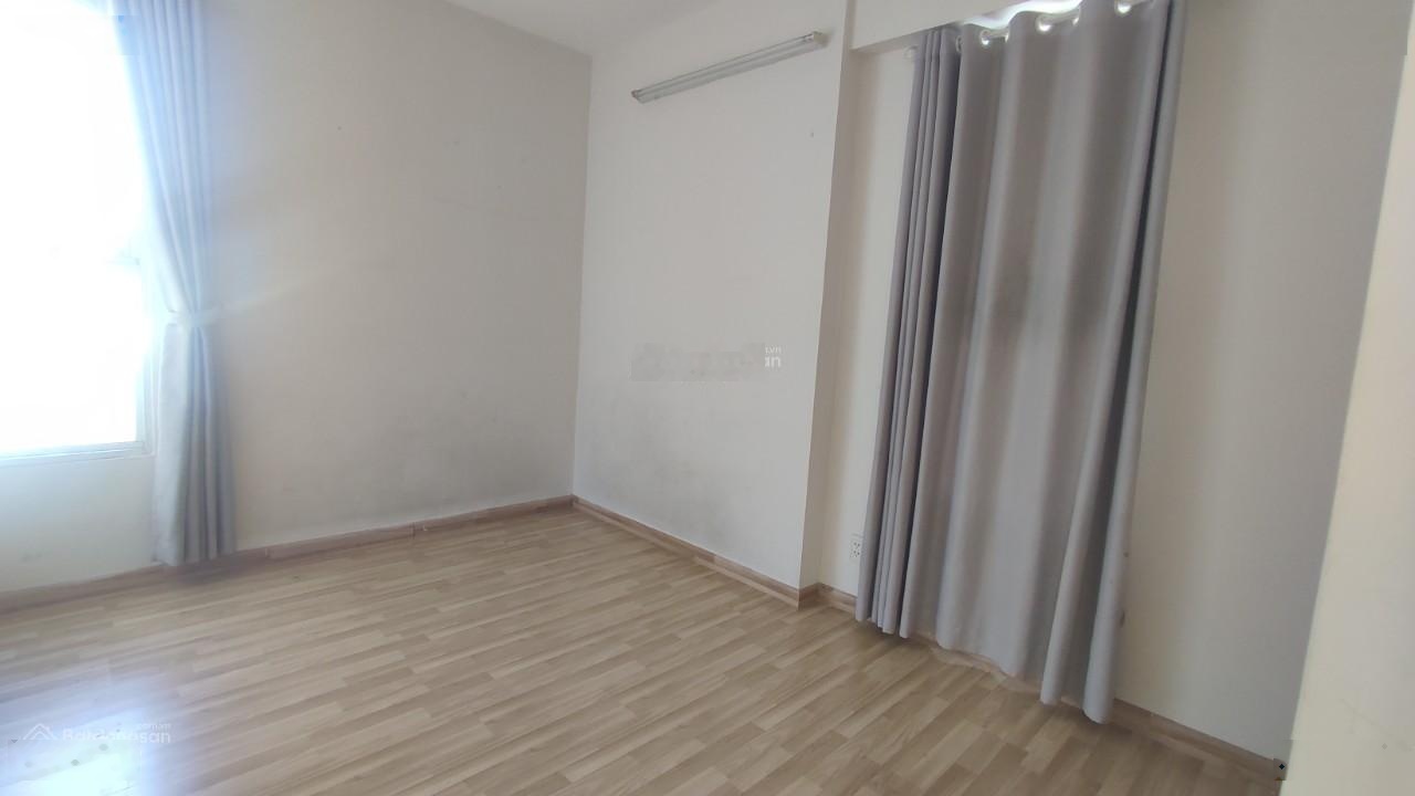 Căn góc Citihome 2pn 2wc nội thất cơ bản 6tr/ tháng