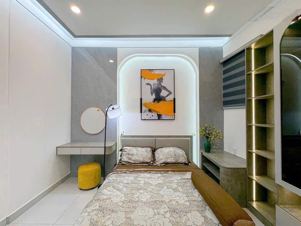 Nhà đẹp trần xuân soạn q7 - ngang 4.5m rộng rãi- full nội thất cao cấp - chỉ 6.3 tỷ