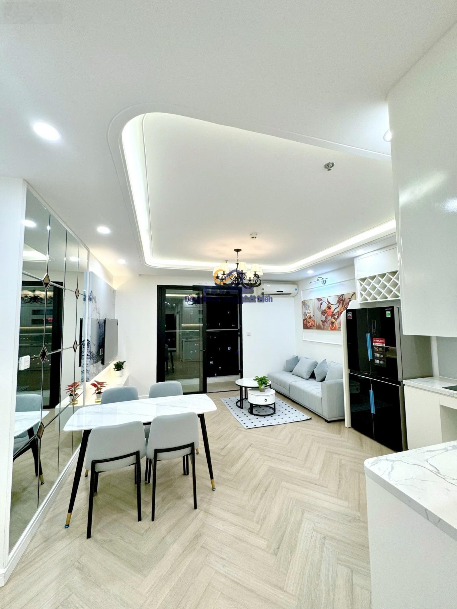 Chính chủ cần bán gấp căn 2PN diện tích 76m2 Times City, có slot xe ô tô vĩnh viễn, LH 0989840289