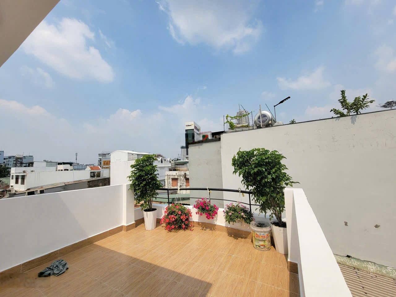 Nhà Đẹp Tỷ Mỷ Từng Chi Tiết - 4 Tầng - 2 Phòng Ngủ - View Landmark 81