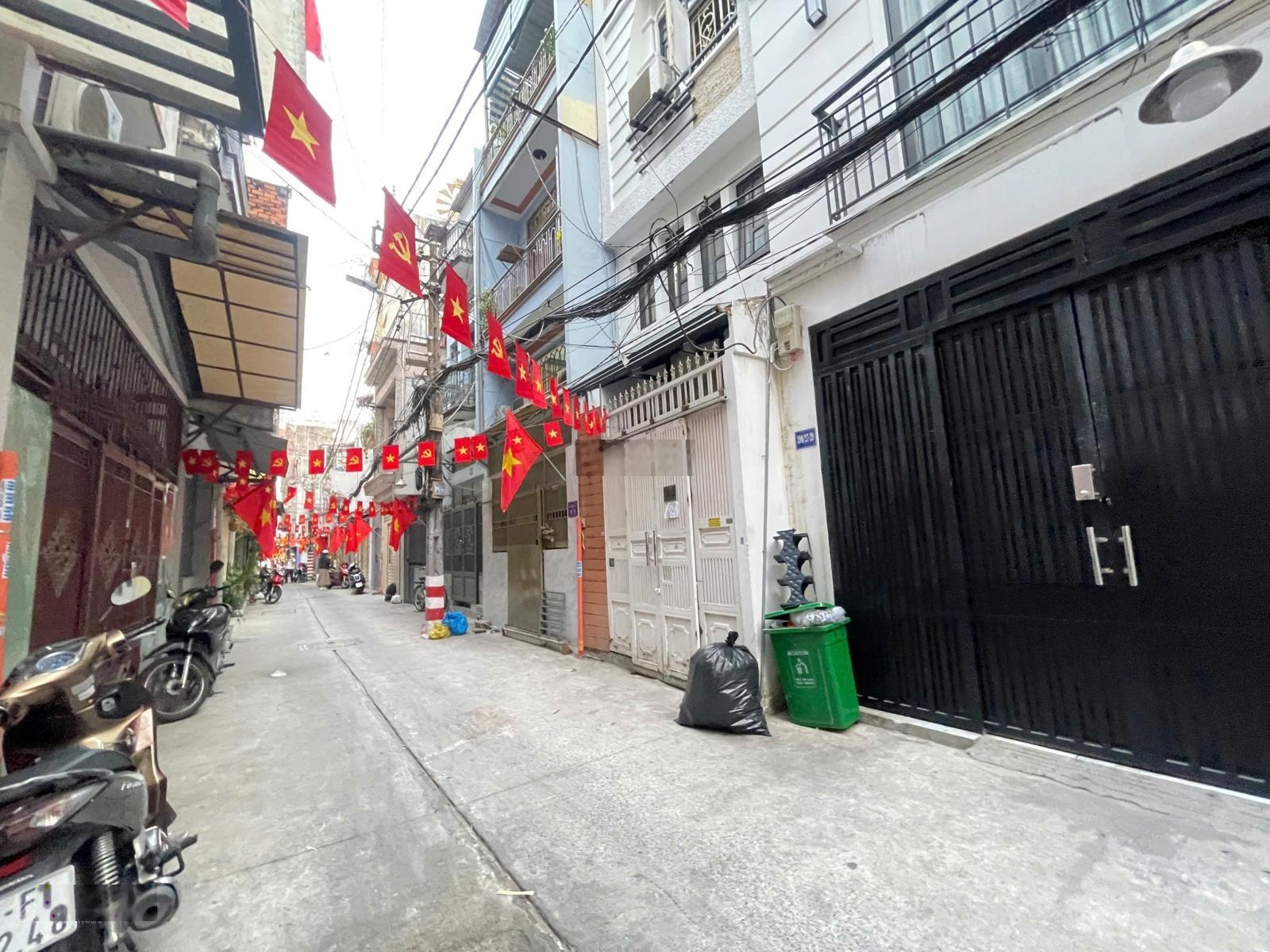 Bán CHDV đường Nguyễn Đình Chiểu Quận 3 - 4 tầng ngang 6m