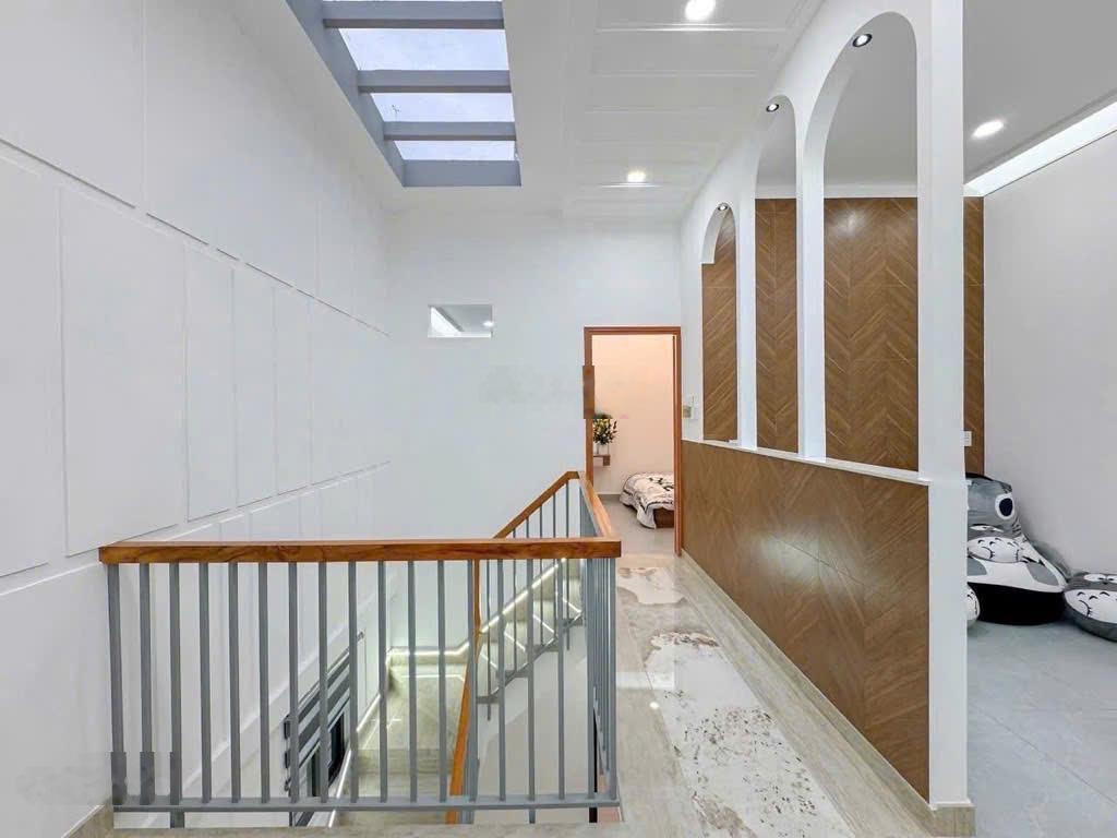 Nhà phố sang xịn Q7 - NGANG 5.21M vuông vức - View sông thoáng mát-64m2-6 tỷ 8