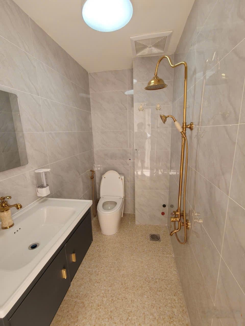 Bán nhà phố HXH đường Phó Đức Chính,phường Bến Thành Quận 1,dt 4x13 kết 4 tầng