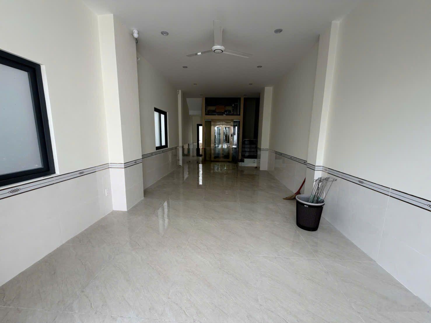 Mặt tiền kinh doanh cực đỉnh linh tây - 5 tầng hoàn công đầy đủ - có thang máy