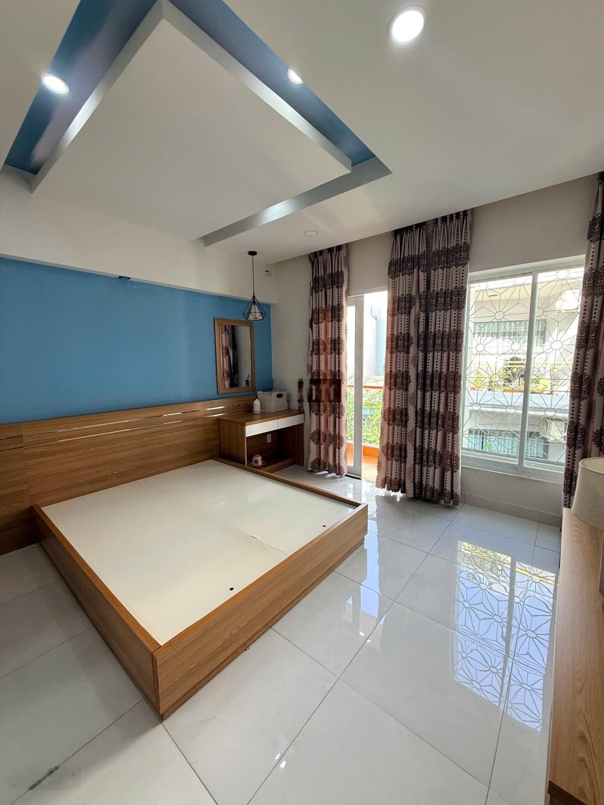 Nhà Tân Bình ô tô ngủ trong nhà 4 tầng BTCT 59m2 4pn, 2 sân thượng | chỉ 7.4 tỷ TL