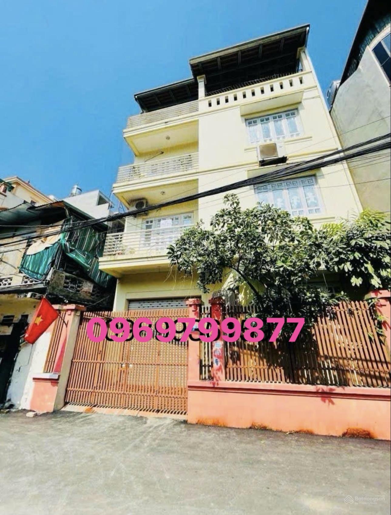 Lạc long quân - 3 mặt thoáng - ô tô tránh - kinh doanh đỉnh - ô chờ thang máy - gần hồ tây . - di