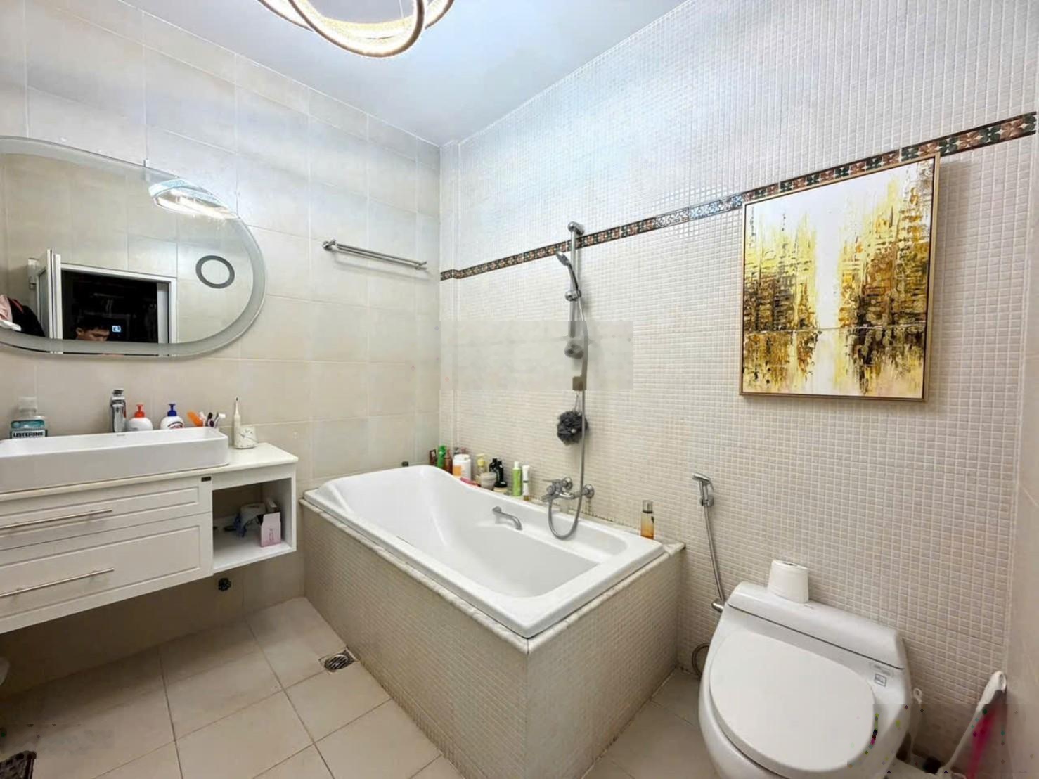 Bán nhà HXH đường Võ Thị Sáu Quận 1 - 4 tầng - cho thuê 120tr/tháng hình 100%