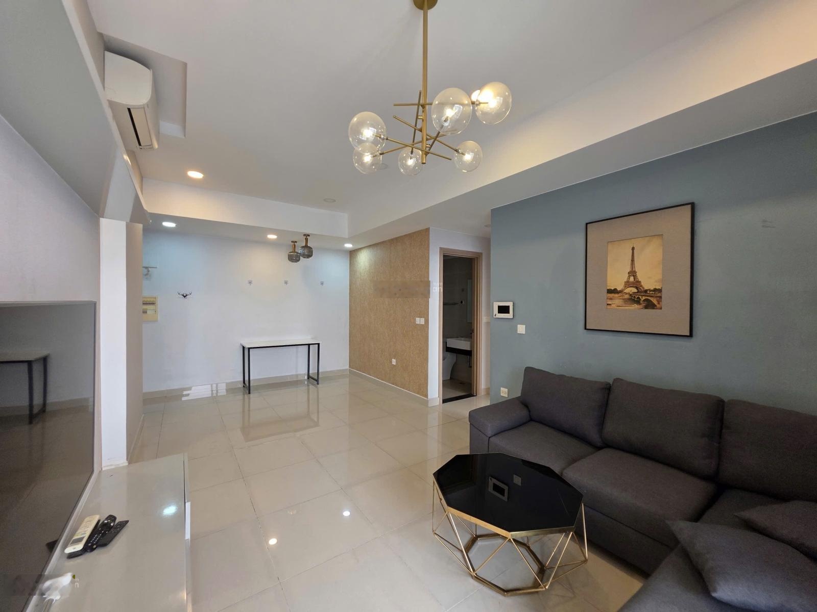 Cho thuê 3PN 2WC giá 21 triệu vào ở ngay gần sân bay 90m2 tòa Botanica Premier full nội thất y hình