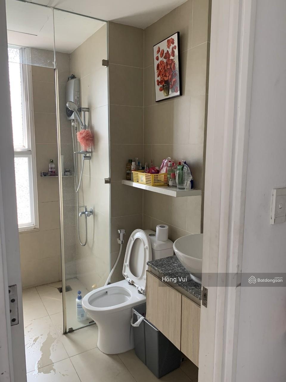 Cần cho thuê nhanh căn góc chung cư Citihome 2 phòng ngủ, 2wc full nội thất giá 8tr.LH 0938821086