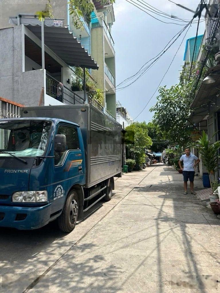 Siêu Phẩm 3 Tầng giáp Aeon Tân Phú - Hẻm xe hơi tới cửa - Nhà đẹp lung linh- chỉ 4ty