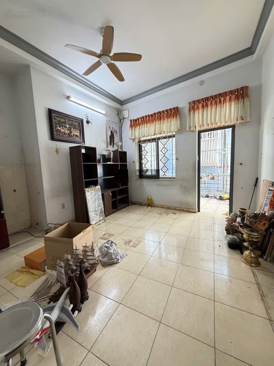 Bán Nhà Riêng 4PN, 3WC tại Lạc Long Quân, Tân Bình, 6,5 tỷ, 58m2 giá cực chất