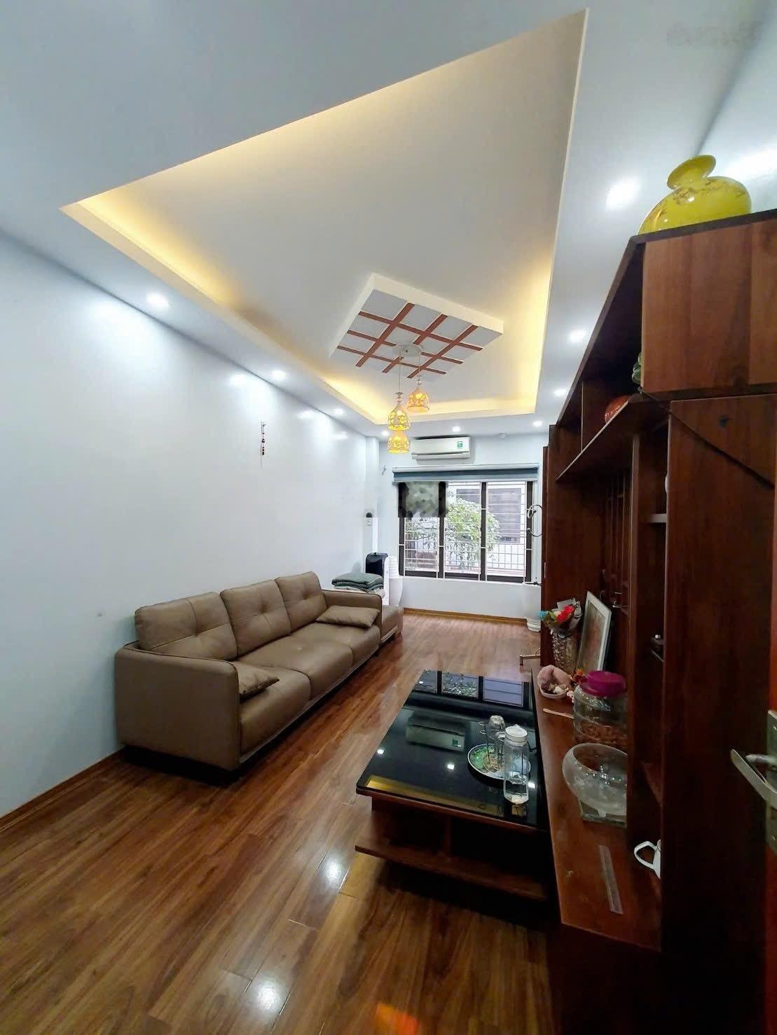 Chỉ Hơn 14Tỷ! Bán Nhà Xuân La - Tây Hồ - Lô Góc - Xây Mới - Thang Máy- 15m Ô Tô - Ngõ Thông